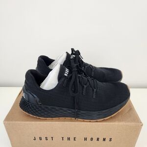 NOBULL Ripstop Runner Shoes - Black and Gum